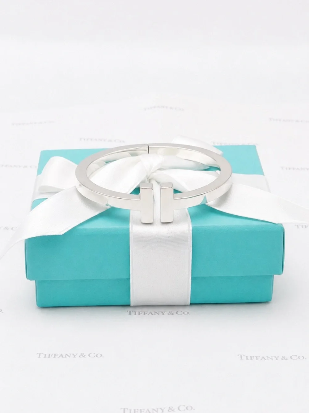 Tiffany & Co. T Square Bracelet in Sterling Silver 925 Gift Pouch, Box & Bag - Picture 7 of 14
